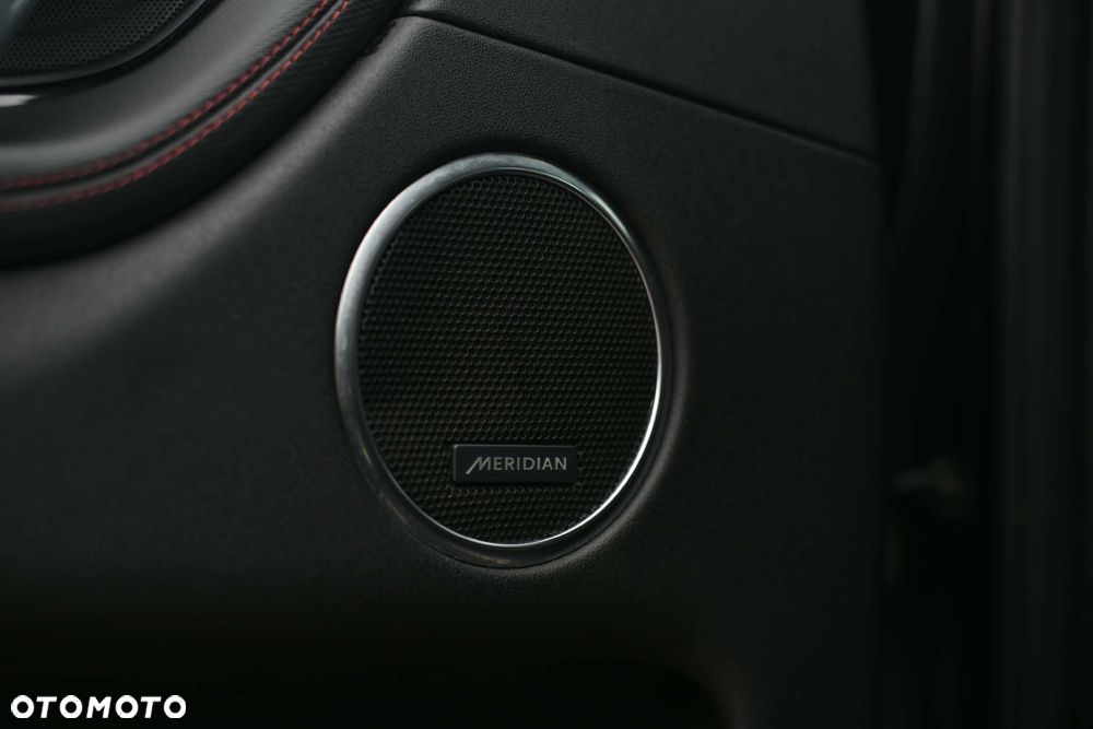 Land Rover Discovery Sport 2.0 D200 mHEV Dynamic SE - 33