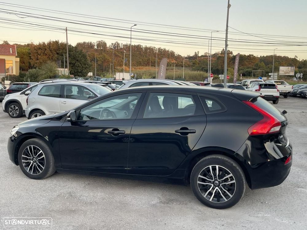 Volvo V40 2.0 D2 Momentum - 9