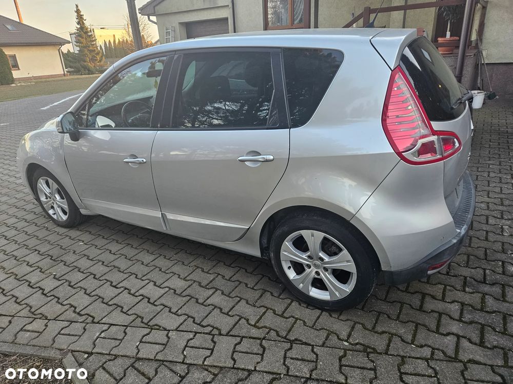 Renault Scenic 2.0 16V 140 CVT Dynamique - 3