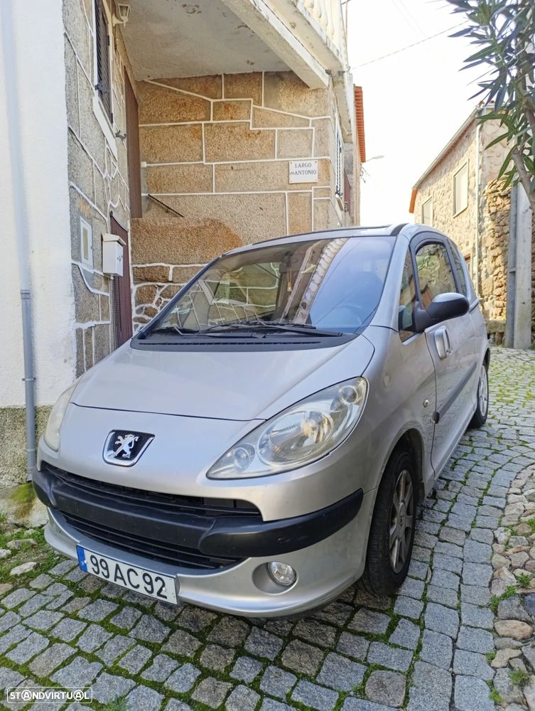 Peugeot 1007 1.4 HDi Urban - 2