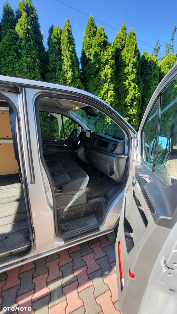 Ford Transit Custom - 13