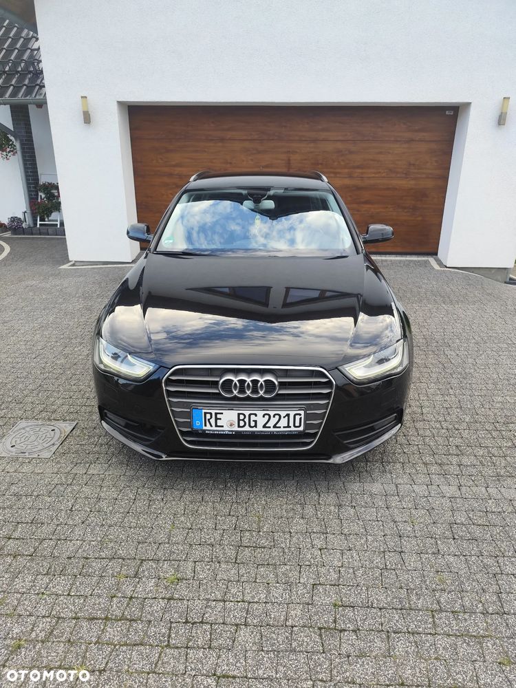 Audi A4 Avant 2.0 TDI Multitronic - 9