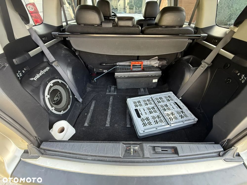 Mitsubishi Outlander - 8
