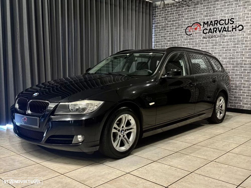 BMW 318 d Touring Navigation Sport - 1