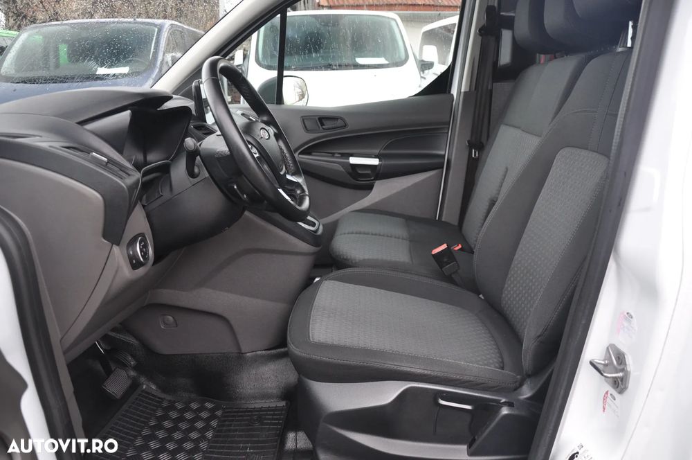 Ford Transit Connect - 14
