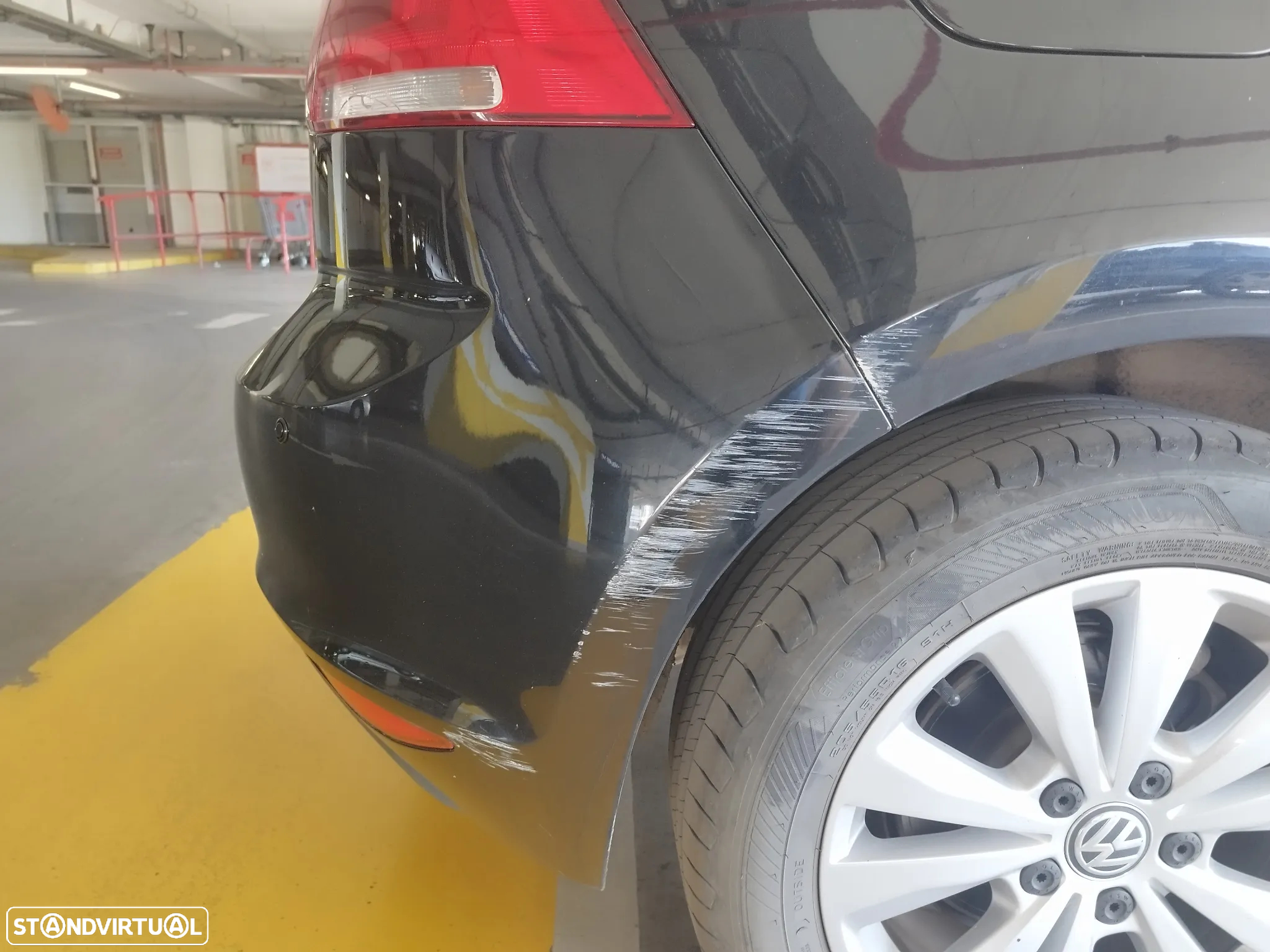 VW Golf 1.6 TDi Confortline - 18