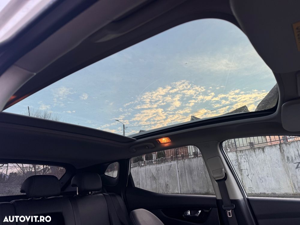 Nissan Qashqai 1.2 DIG-T TEKNA - 22