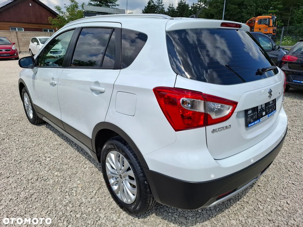 Suzuki SX4 S-Cross 1.6 VVT 4x2 Club - 12