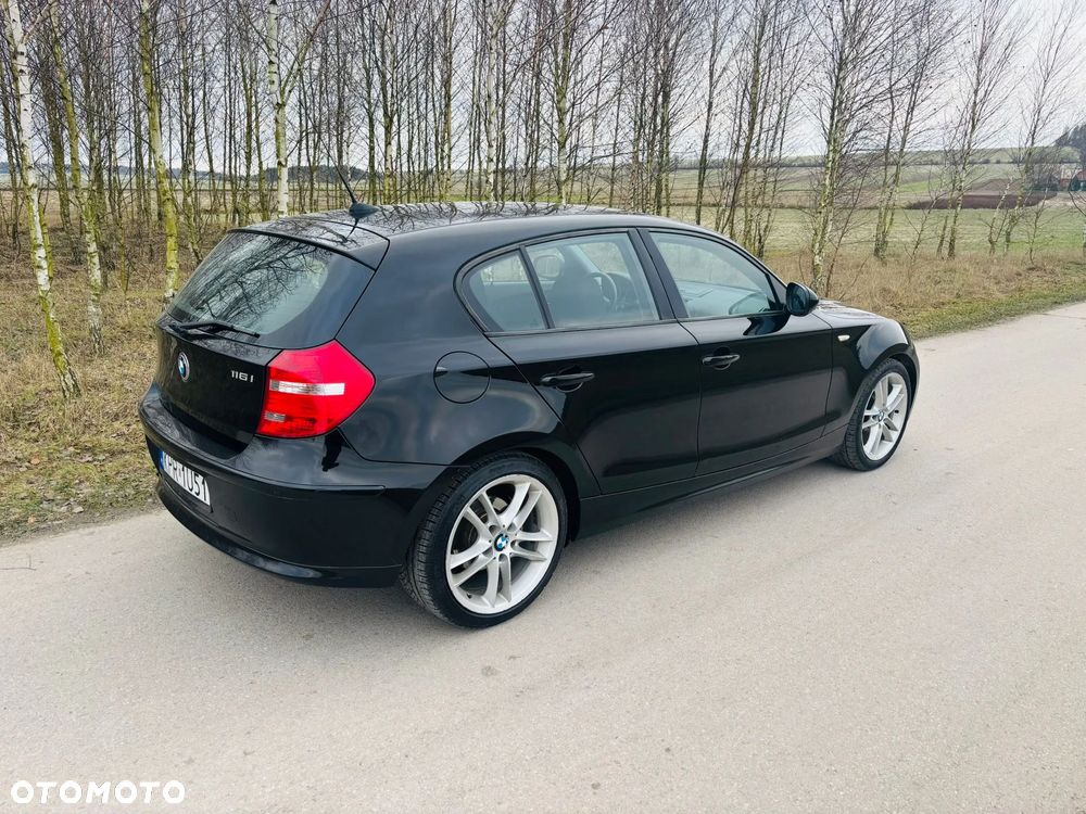 BMW Seria 1 116i - 6