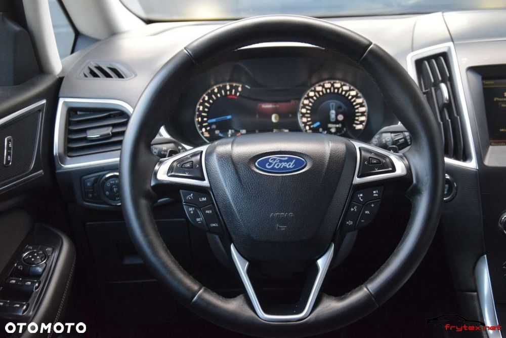 Ford S-Max - 30