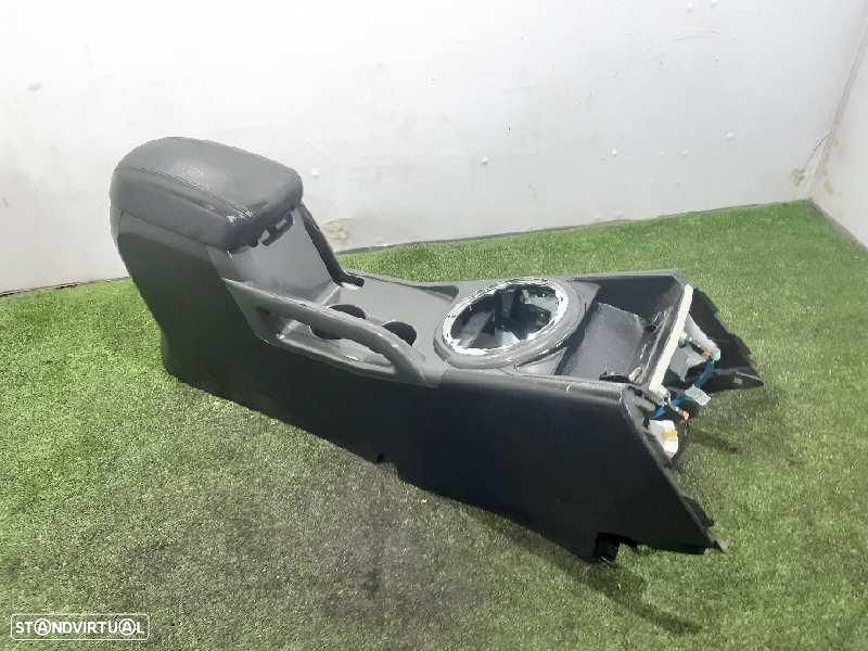 APOIO DE BRAÇOS KIA SPORTAGE - 1