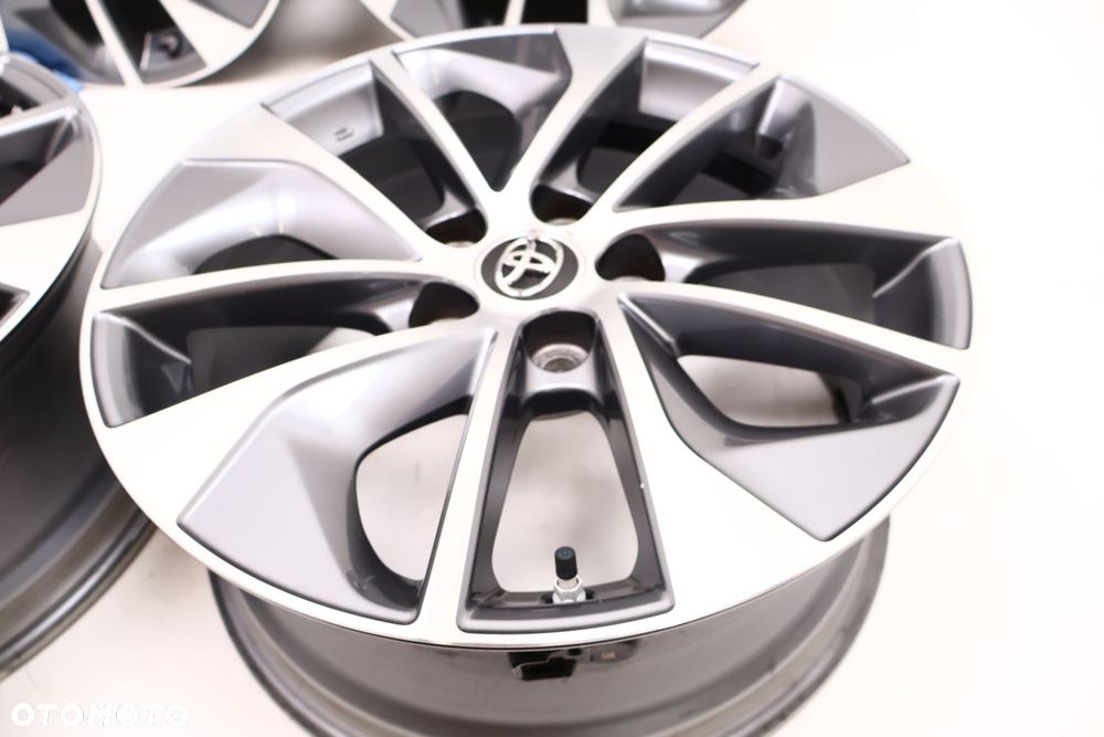 TOYOTA RAV4 IV FELGI ALUMINIOWE 17X7.0 - 10
