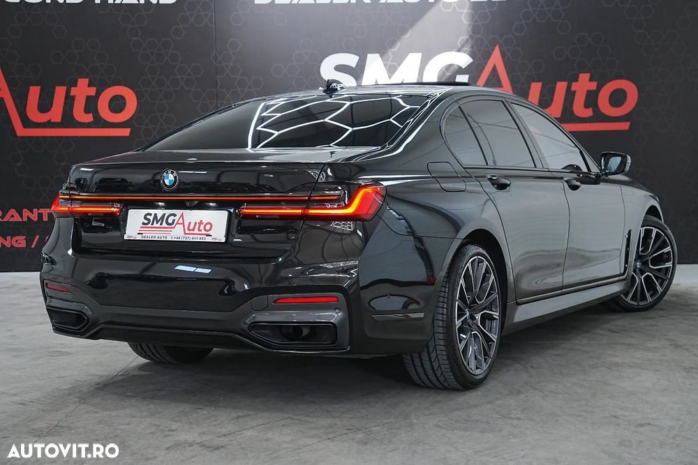 BMW Seria 7 740d xDrive MHEV - 41