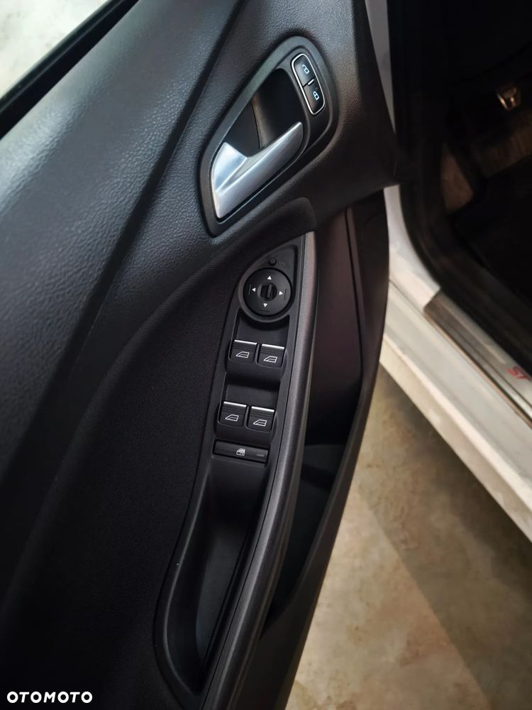 Ford Focus 1.5 EcoBoost ST-Line ASS - 15