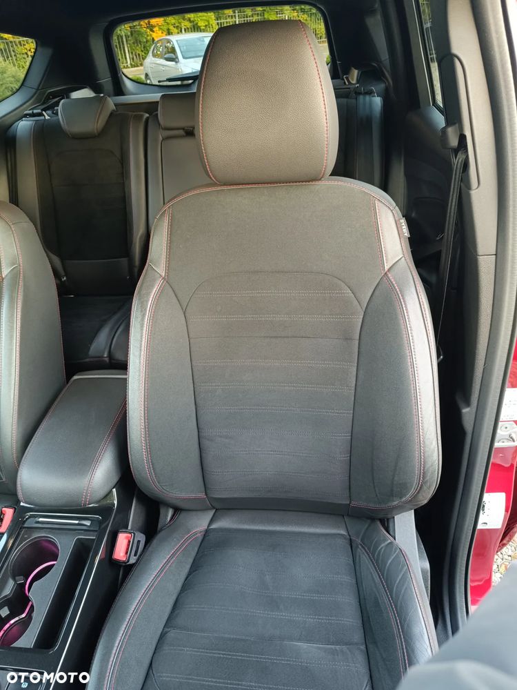 Ford Kuga 2.0 TDCi AWD ST-Line Black - 10