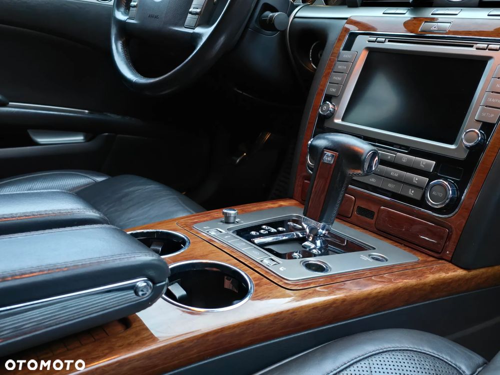 Volkswagen Phaeton 3.0 V6 TDI DPF 4MOTION Automatik (4 Sitzer) - 21