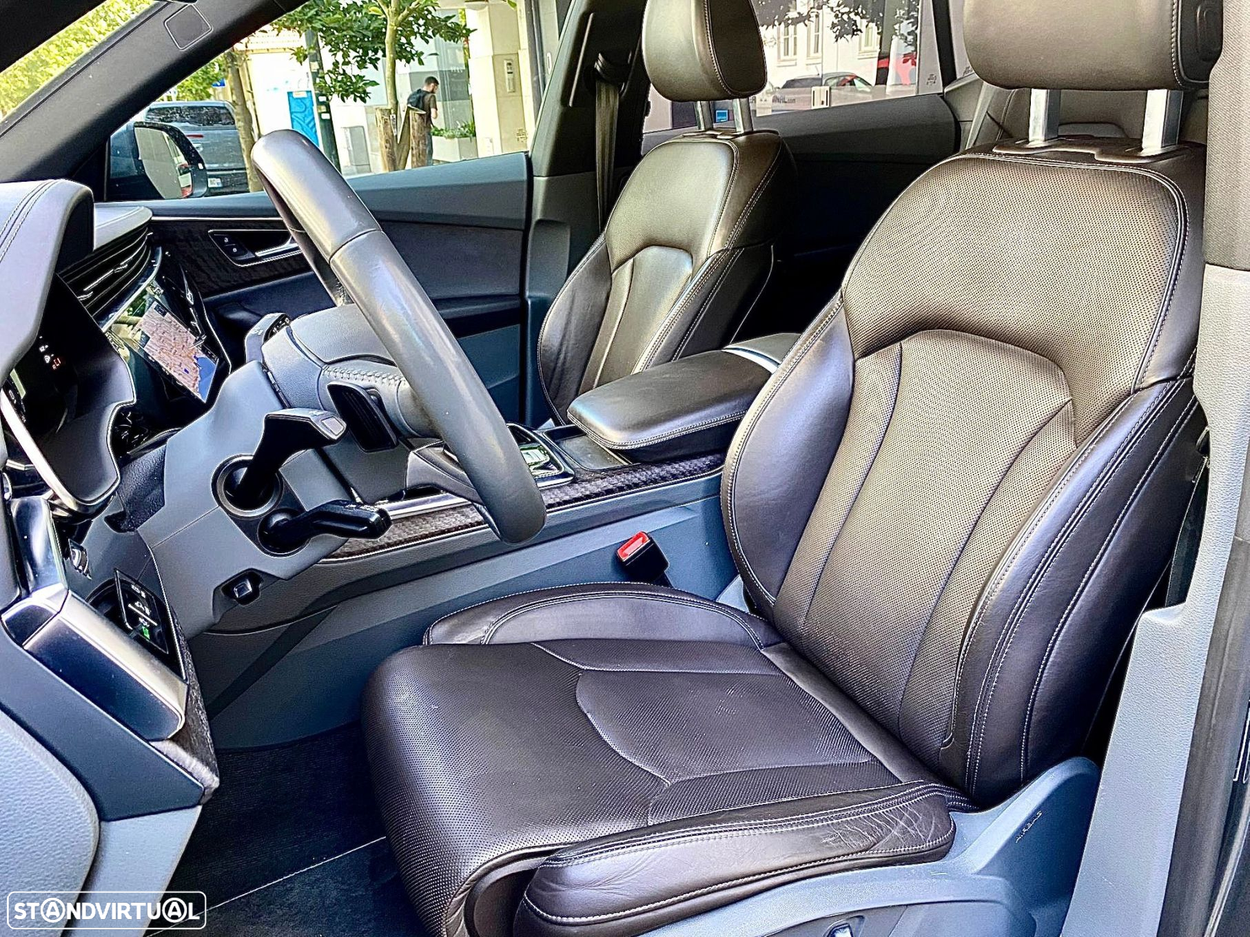 Audi Q8 50 TDI quattro Tiptronic - 23