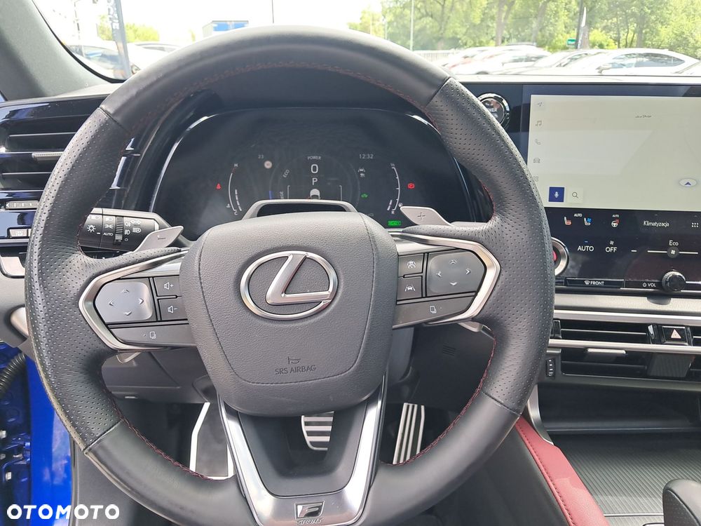 Lexus RX - 16