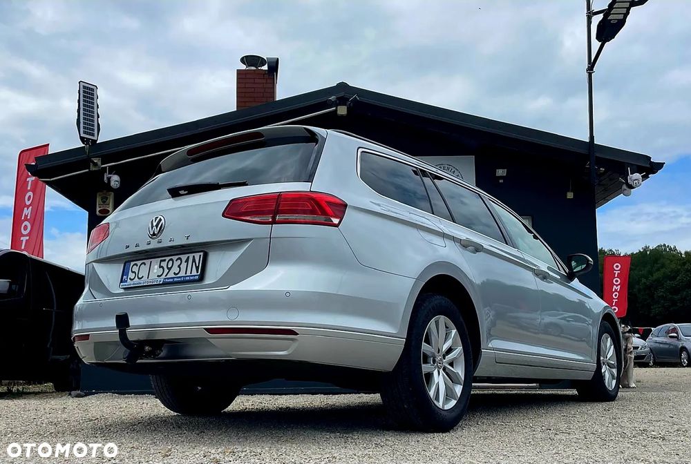 Volkswagen Passat 2.0 TDI (BlueMotion Technology) DSG Highline - 32