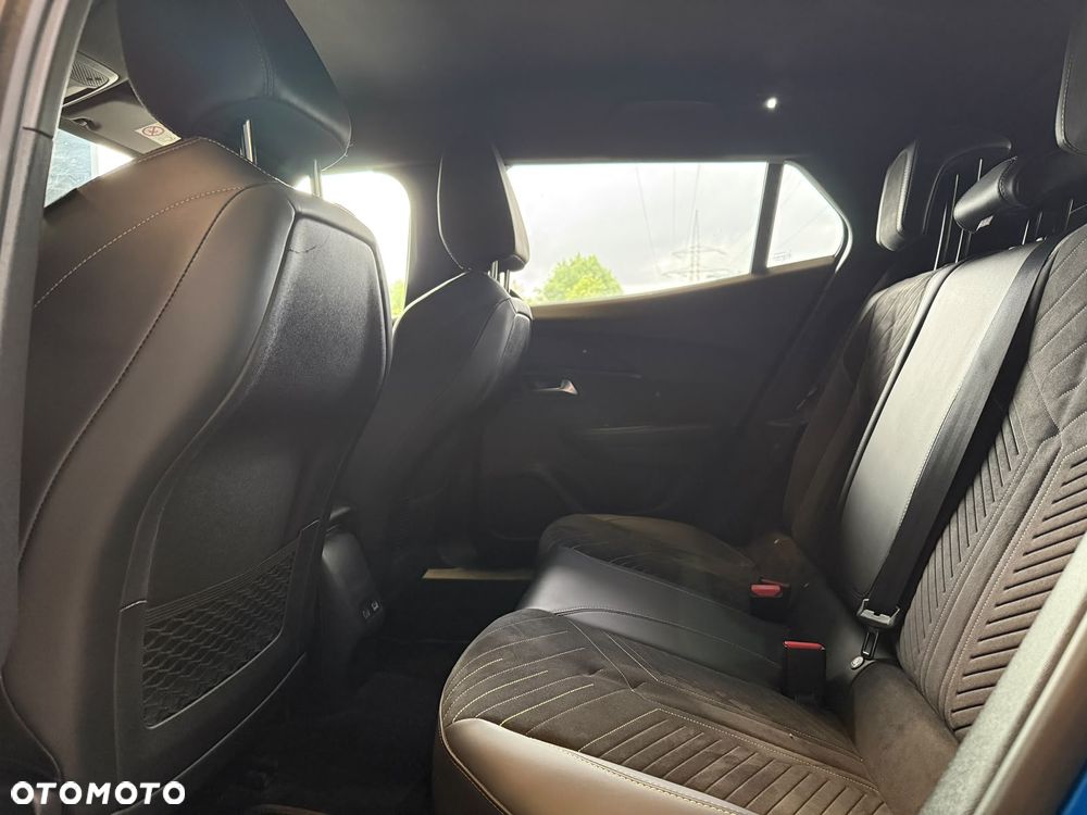 Peugeot 2008 1.2 PureTech GT S&S EAT8 - 22