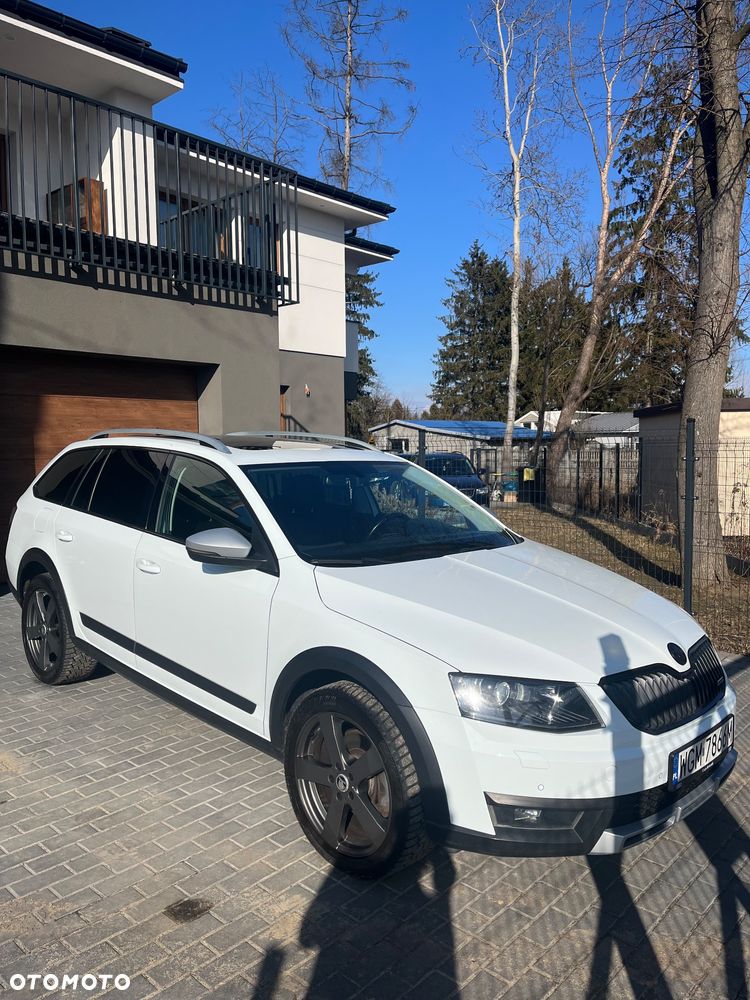 Skoda Octavia 2.0 TDI 4x4 DSG Scout - 8