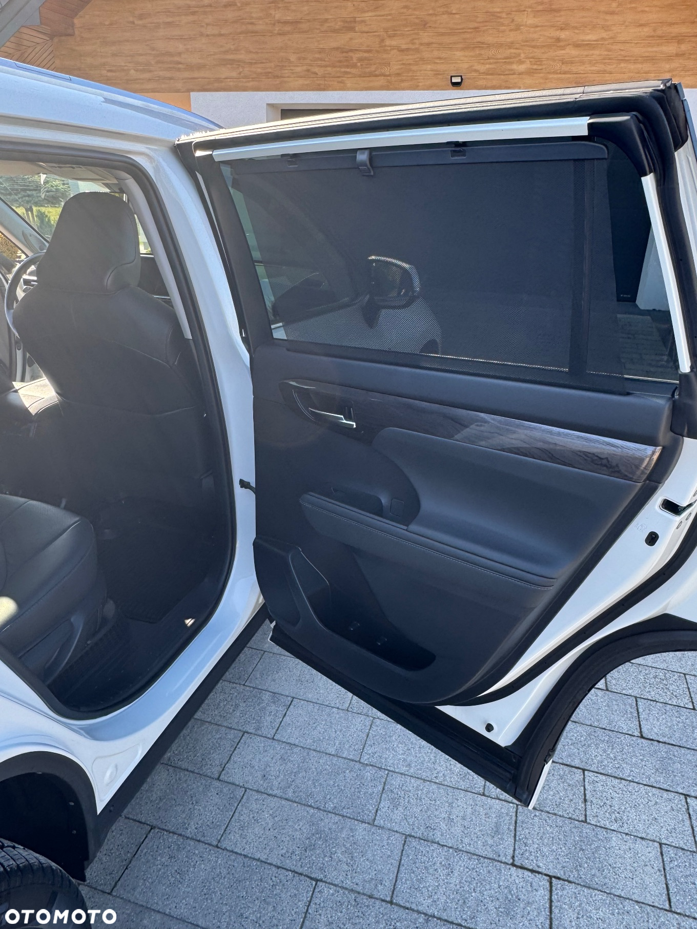 Toyota Highlander 2.5 Hybrid Executive - 15