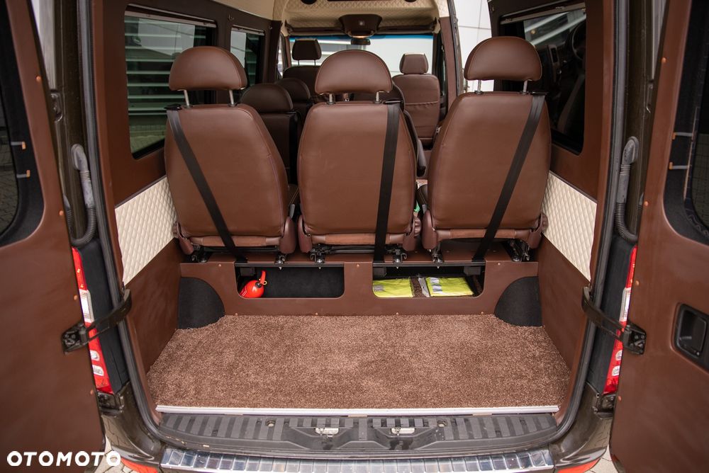 Mercedes-Benz Sprinter - 22