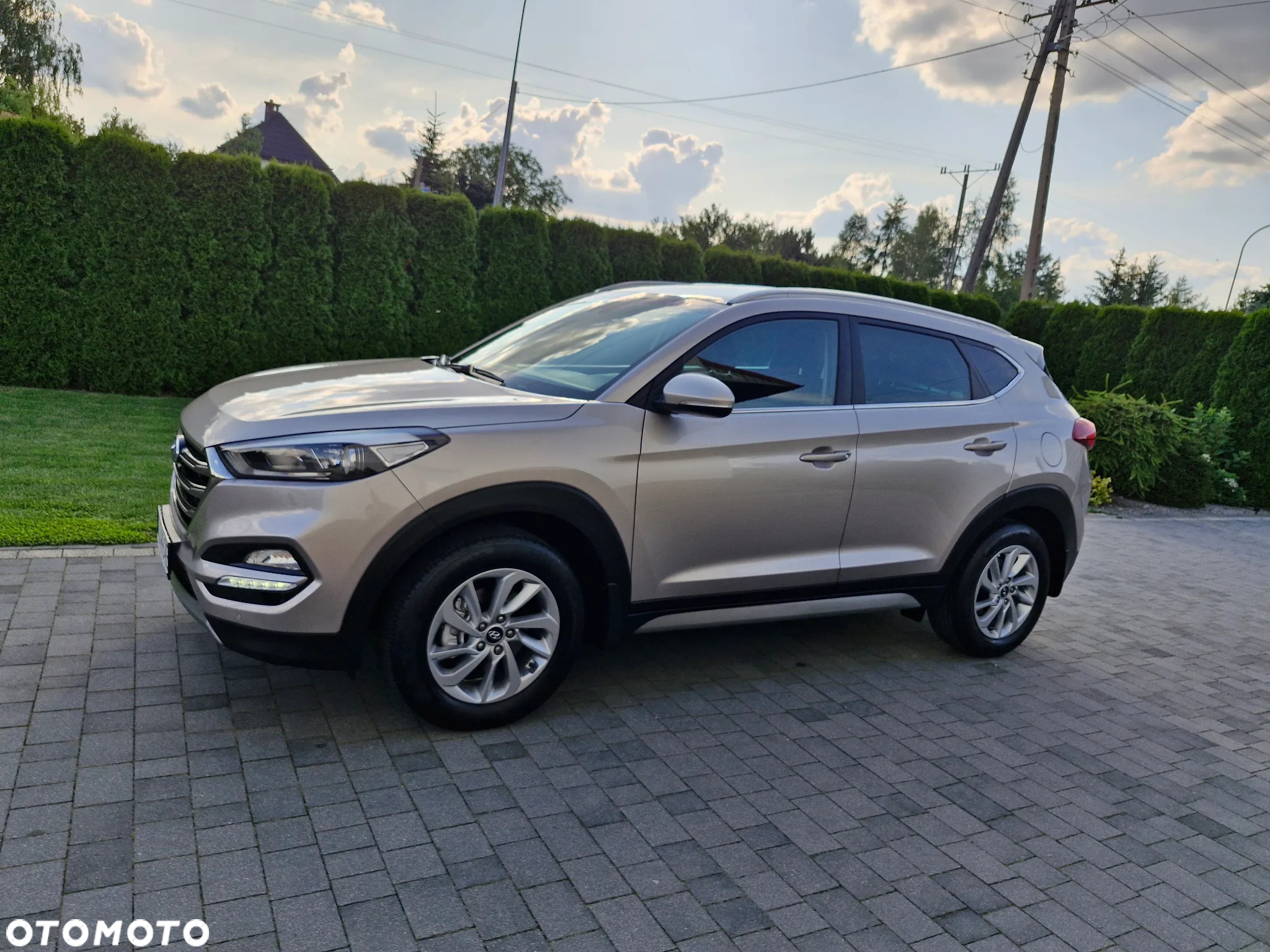 Hyundai Tucson blue 1.6 GDi 2WD Passion - 13