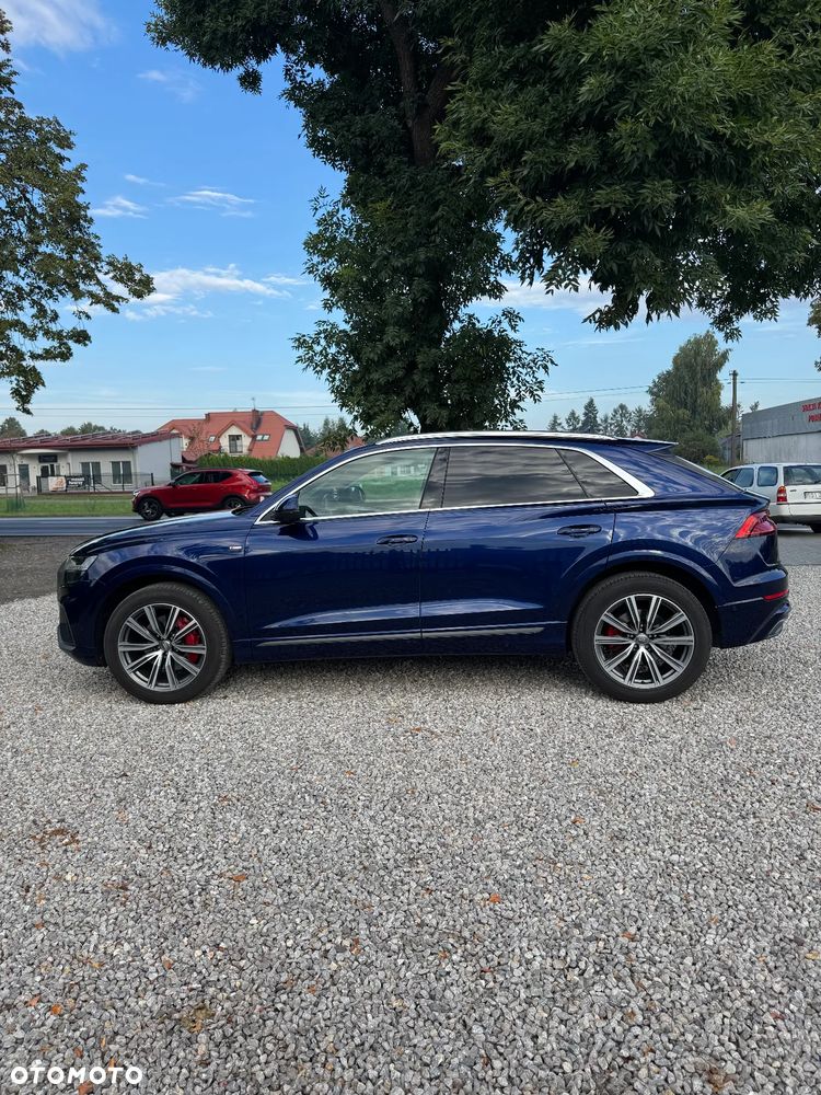 Audi Q8 - 4