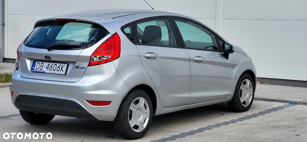 Ford Fiesta 1.25 Ambiente - 7