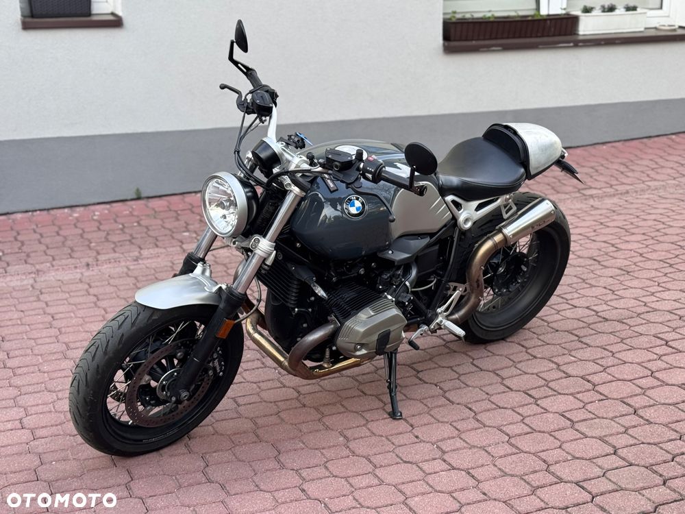 BMW R - 8