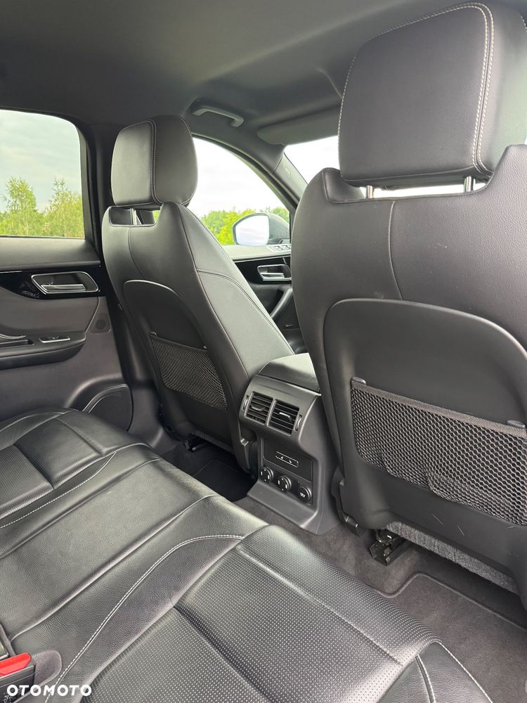 Jaguar F-Pace 2.0 i4D AWD R-Sport - 18