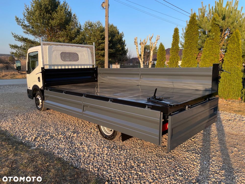 Nissan Cabstar NT400 - 8