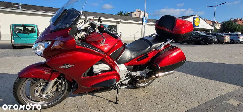 Honda ST - 25