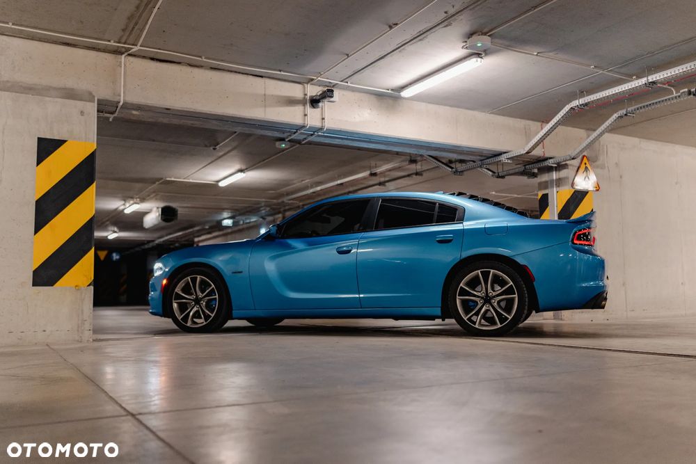 Dodge Charger 5.7 R/T - 10