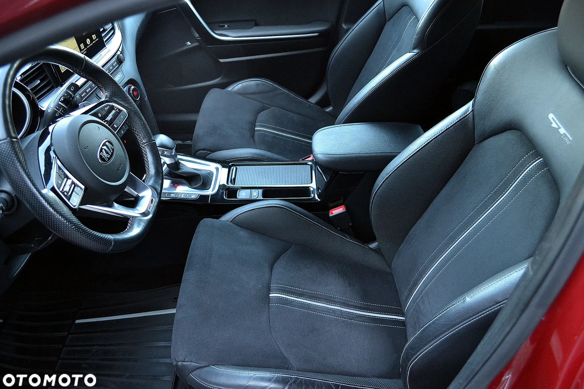 Kia ProCeed 1.4 T-GDI GT Line DCT - 11