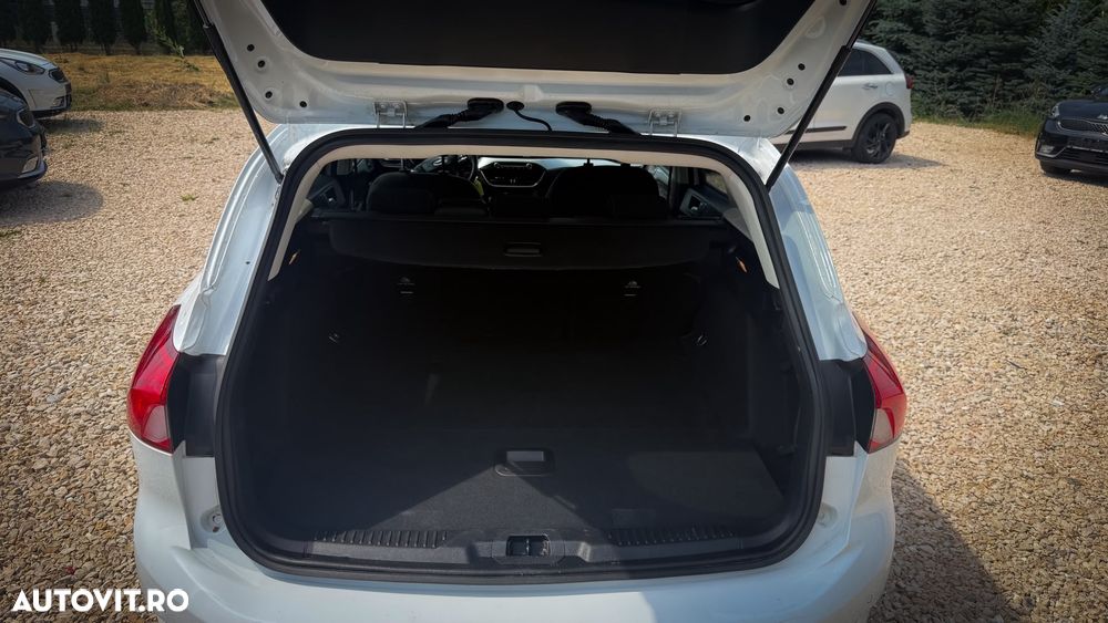 Ford Focus 2.0 EcoBlue ST-Line - 4