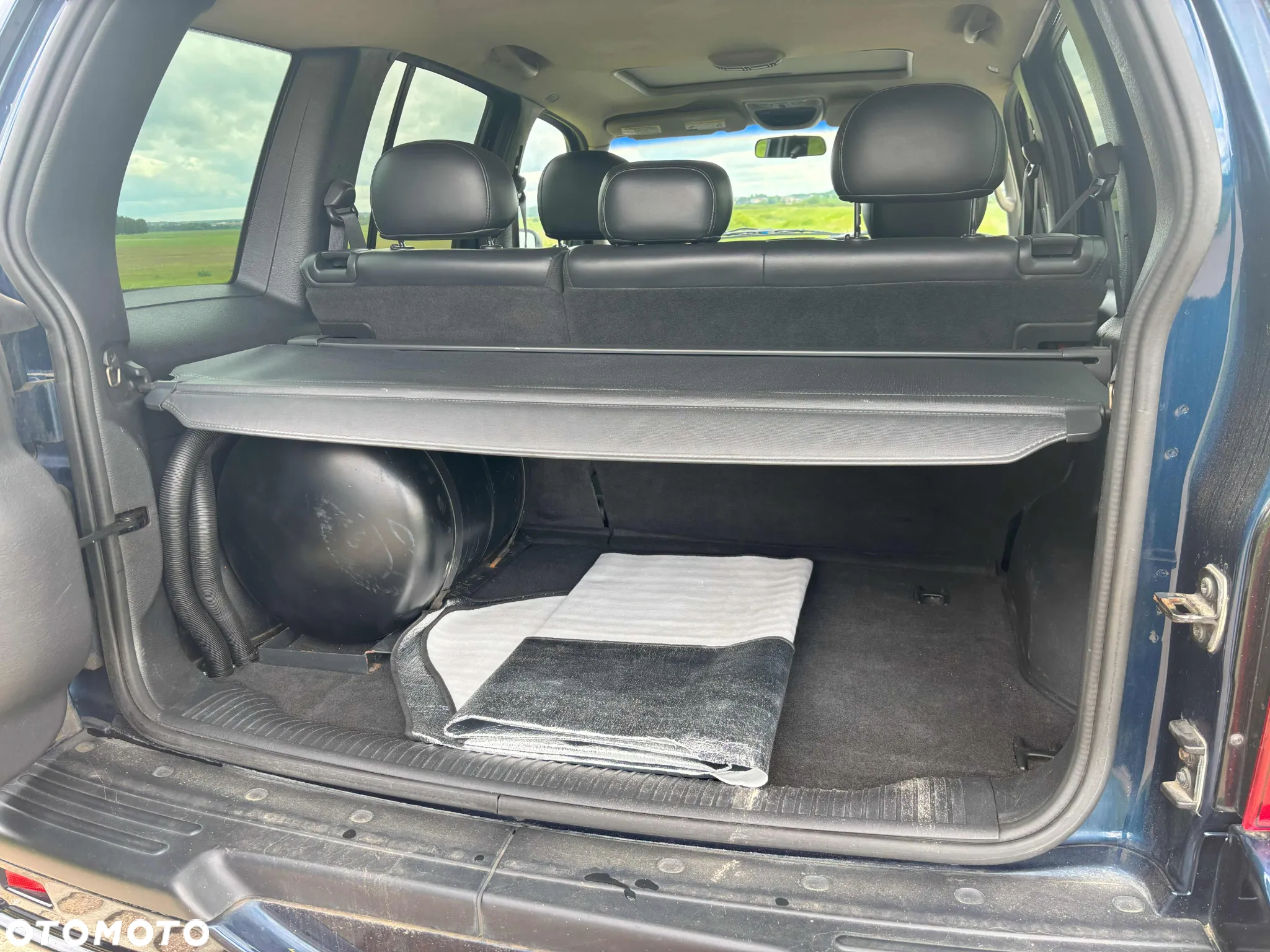 Jeep Cherokee 3.7 Limited - 13
