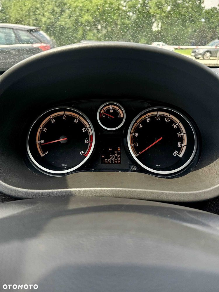 Opel Corsa - 4