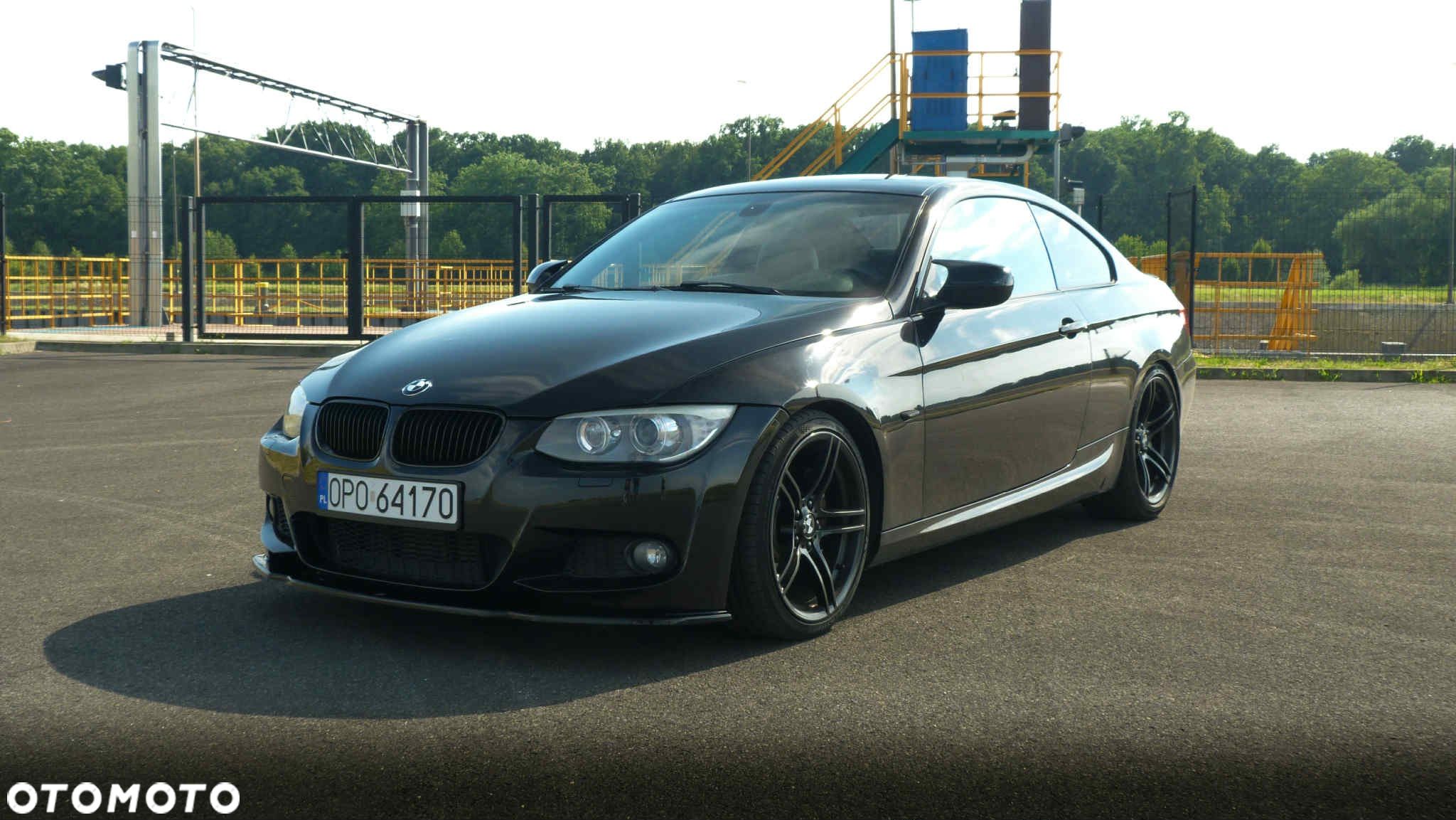 BMW Seria 3 335i Coupe M Sport Edition - 1