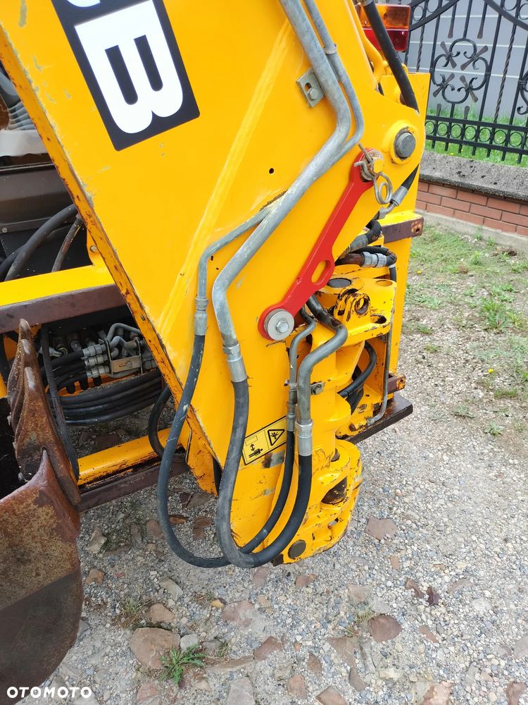JCB 2 CX - 12