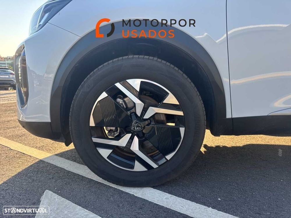 Peugeot 2008 1.2 Hybrid Allure e-DCS6 - 11