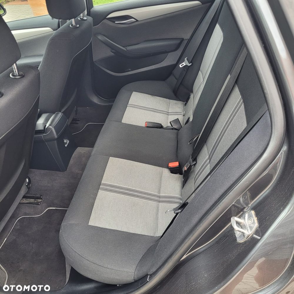 BMW X1 xDrive18d - 7