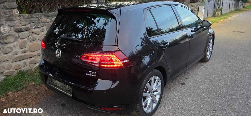 Volkswagen Golf - 16