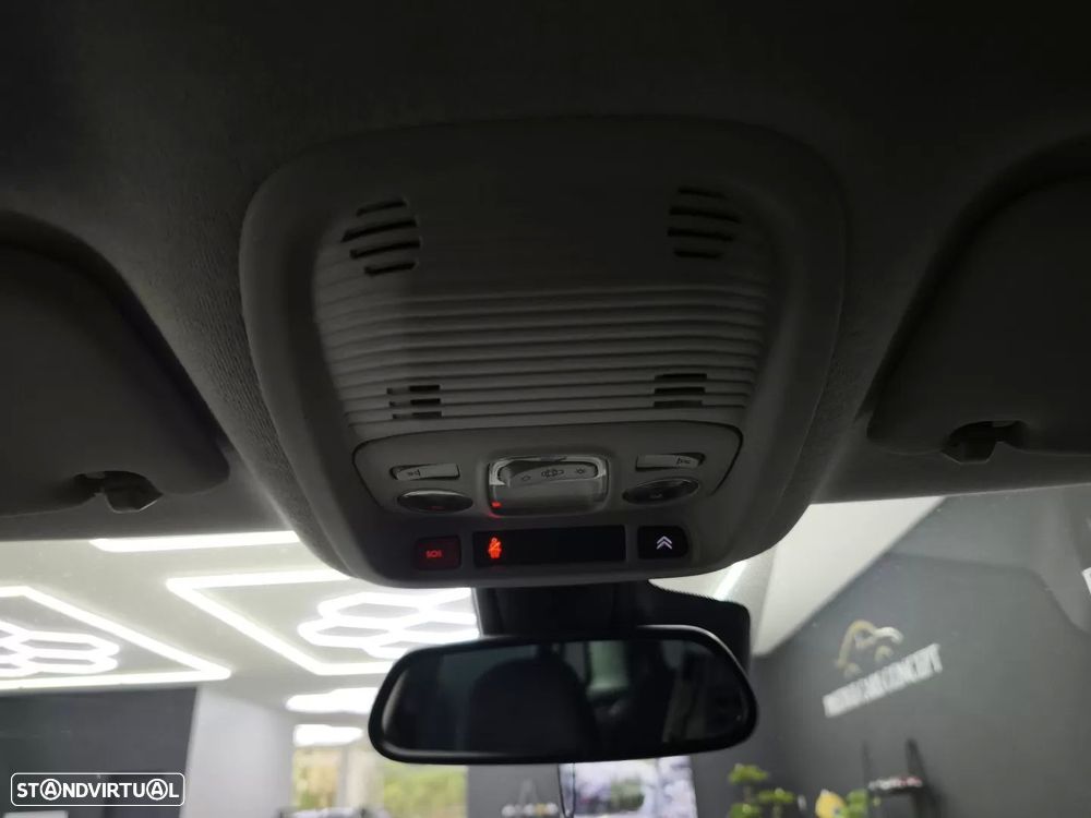 Citroën C3 Aircross 1.2 PureTech Shine - 40