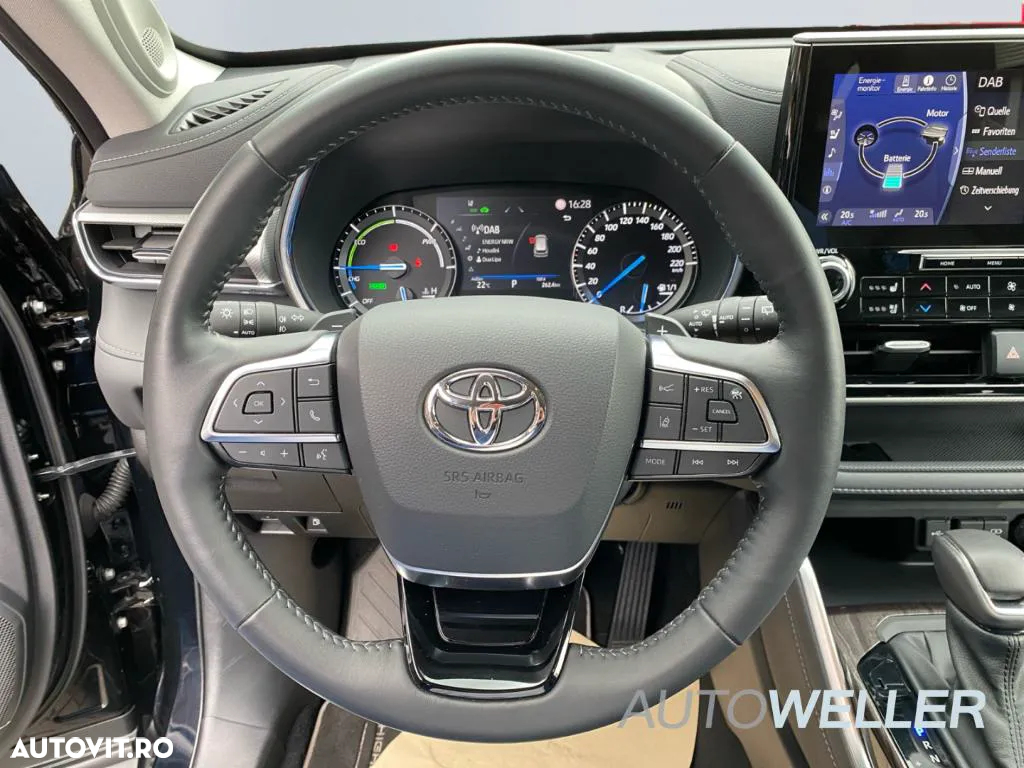 Toyota Highlander 2.5 Hybrid Luxury - 6