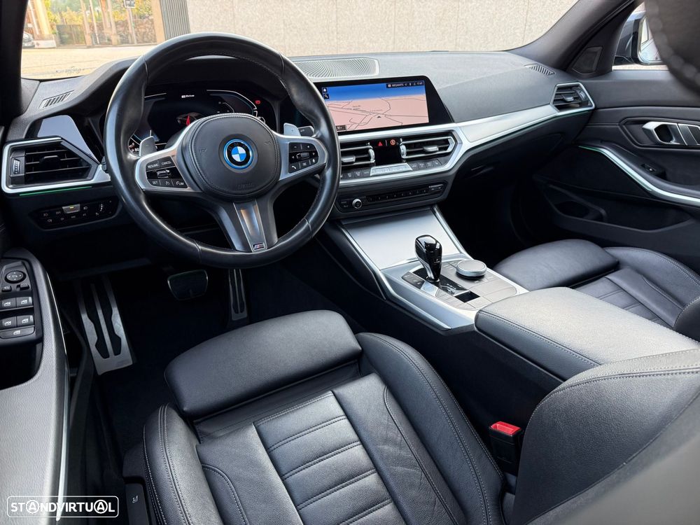 BMW 330 e xDrive Aut. M Sport - 11