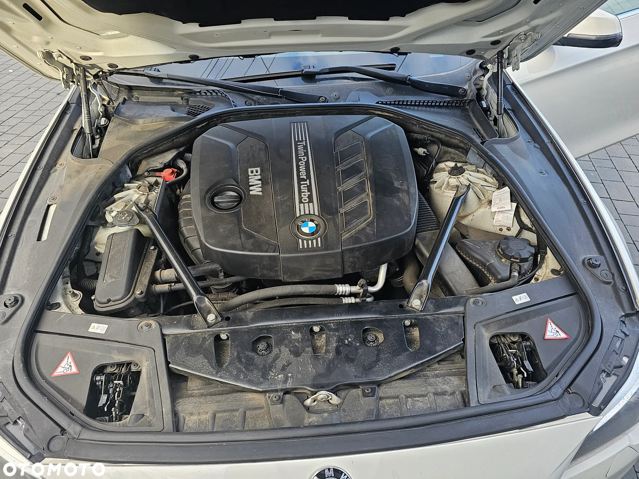 BMW Seria 5 520d xDrive Touring - 26