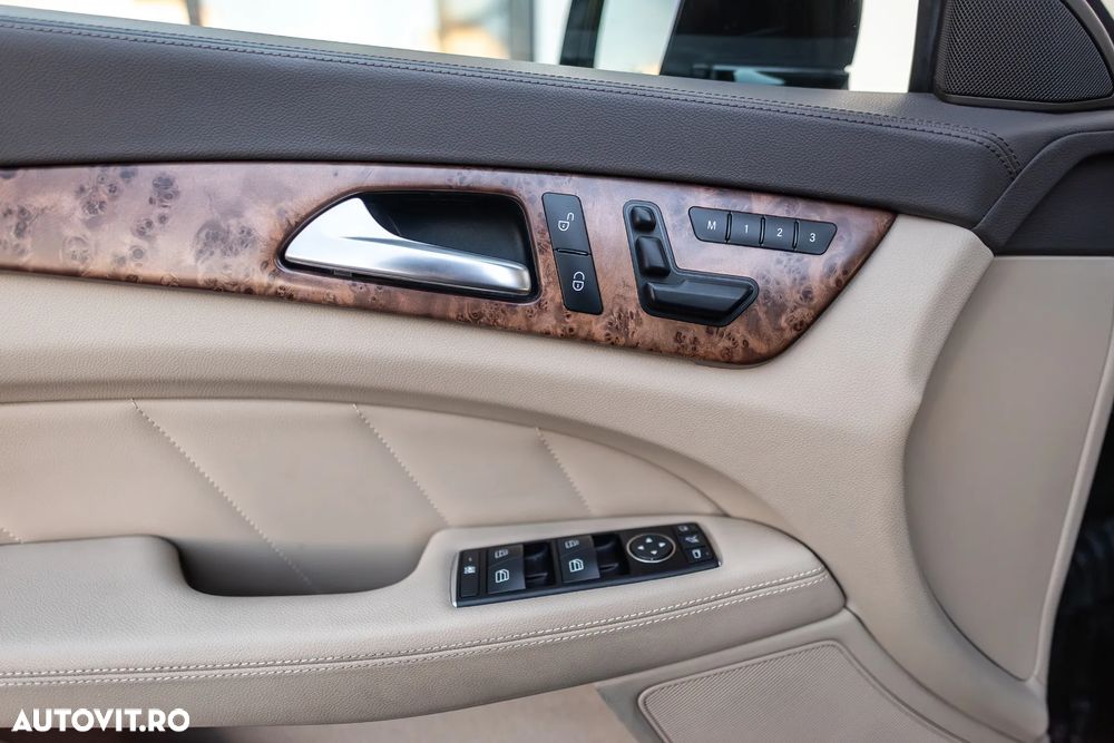 Mercedes-Benz CLS 350 CDI BlueEfficiency 4MATIC Aut - 14