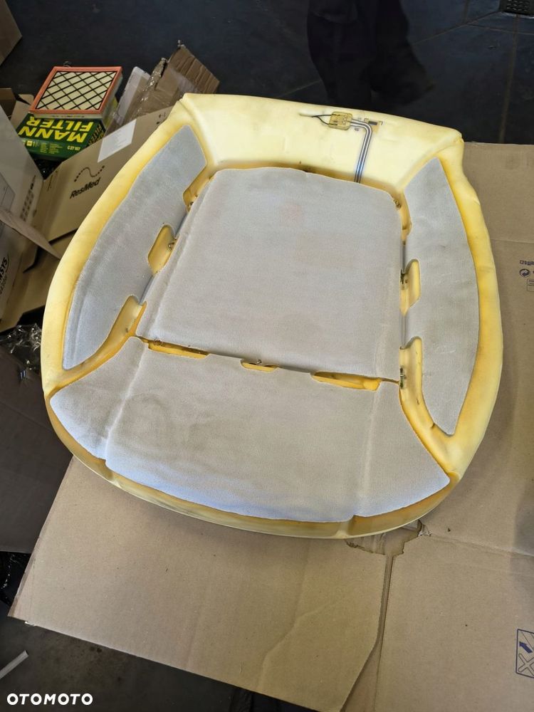 OPEL ZAFIRA C MATA GRZEWCZA FOTELA SIEDZISKO PRAWE - 1